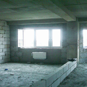 Фотография квартиры во время замеров для разработки дизайна интерьера